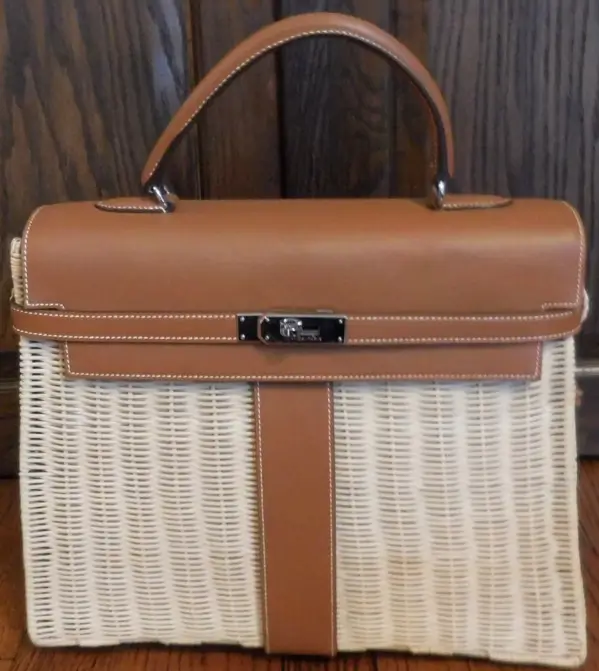 Brown leather and wicker handbag.